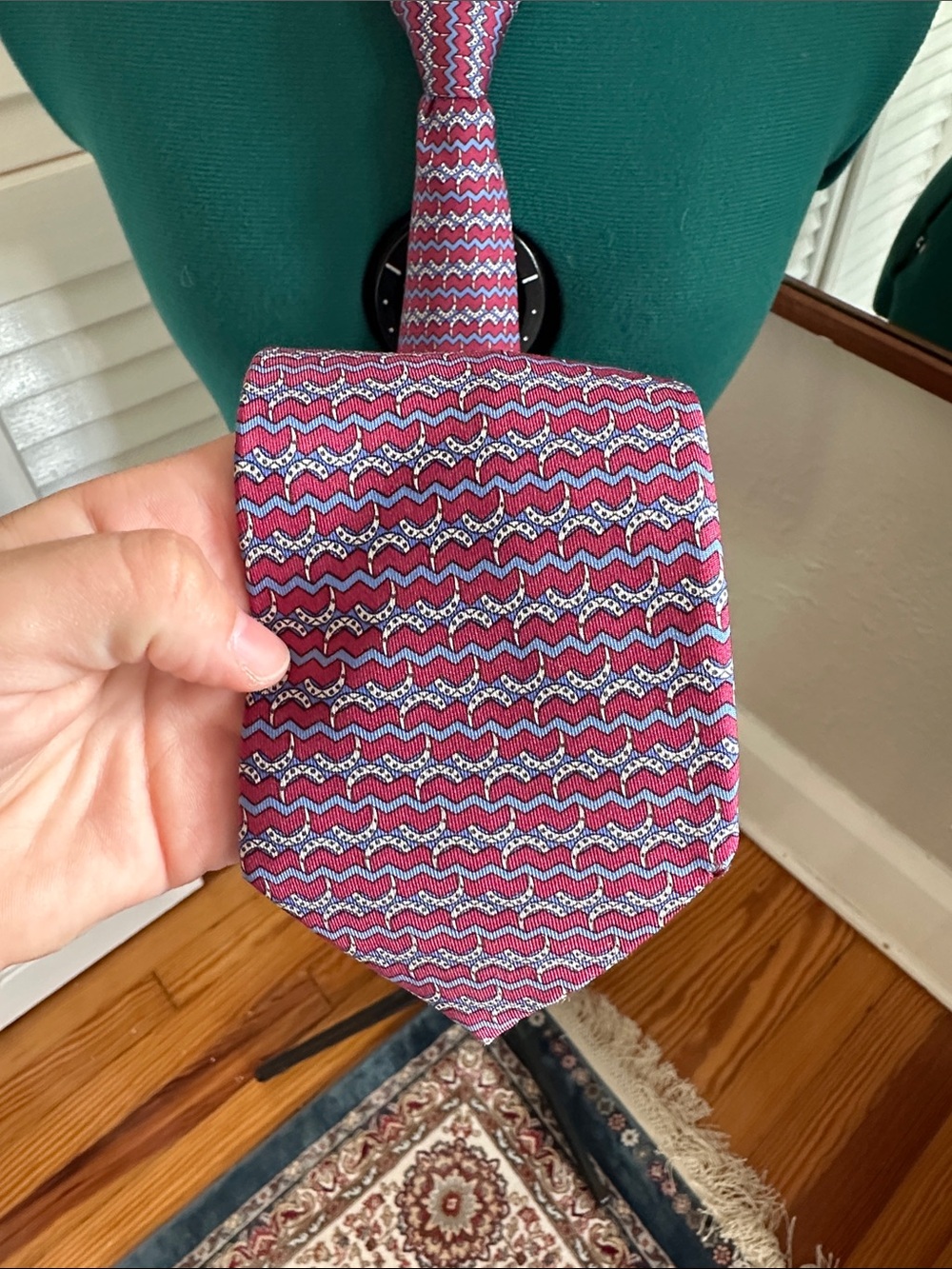 Hermès Burgundy Silk Tie with Blue and White Geometric Pattern - Picture 3 of 5